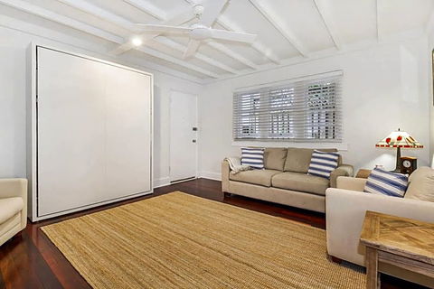 Manly Garden Apartment - Holiday Byron Bay 5