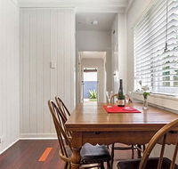 Manly garden apartment - Holiday Byron Bay