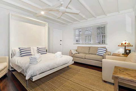 Manly Garden Apartment - Holiday Byron Bay 4