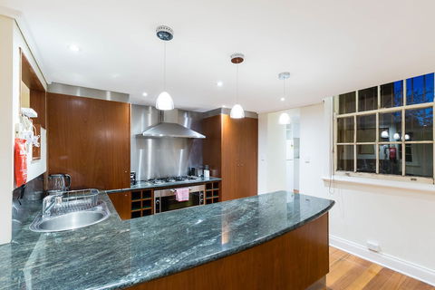HELENA, 2BDR Fitzroy House - Holiday Byron Bay 6