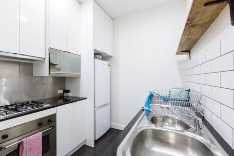 HAZEL, 3BDR Melbourne Apartment - Holiday Byron Bay 2