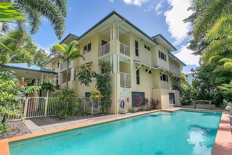 Arlington Apartments - Holiday Byron Bay 5