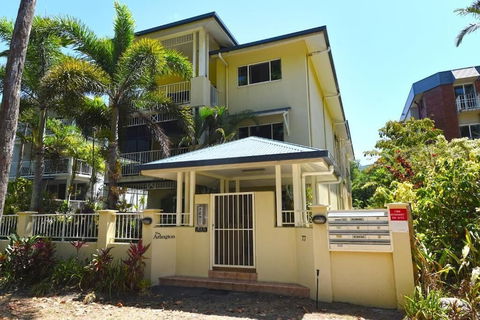 Arlington Apartments - Holiday Byron Bay 0