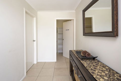 Eclipse 5- Spacious Townhouse - Holiday Byron Bay 0