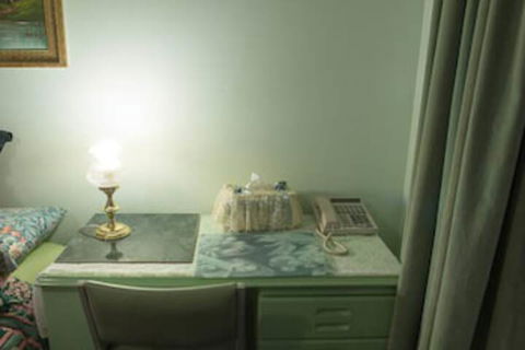 Ballarat Tranquility Cottages - Holiday Byron Bay 1
