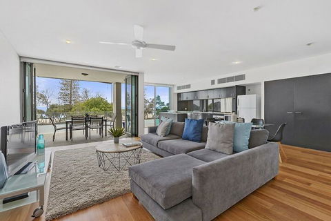 KINGSCLIFF NOR NOR EAST 101 On MARINE PARADE - Holiday Byron Bay 2