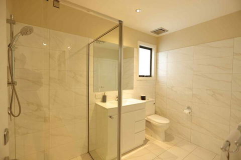 Apollo Bay Seal Apartments - Holiday Byron Bay 7