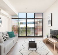 Stunning Designer Newtown Pad H394 - Holiday Byron Bay