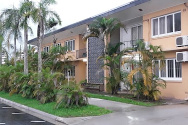 Cairns North QLD Holiday Byron Bay