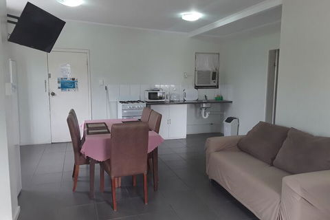 Accommodation On Sheridan - Holiday Byron Bay 1