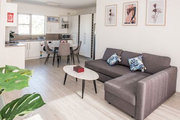 Manly 2 Stay Holiday Apartments - Holiday Byron Bay 4