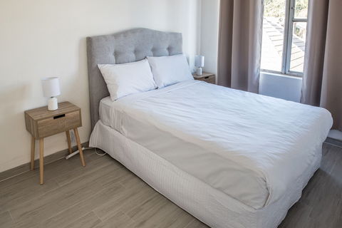 Manly 2 Stay Holiday Apartments - Holiday Byron Bay 1