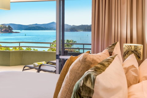Lagoon 206 On Hamilton Island - Holiday Byron Bay 2