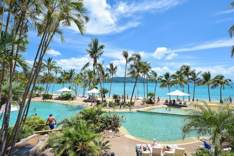 Lagoon 206 On Hamilton Island - Holiday Byron Bay 0