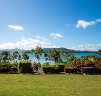 Lagoon 003 on Hamilton Island - Holiday Byron Bay