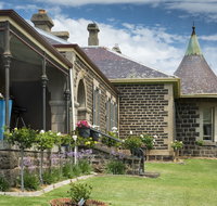 Coragulac House Cottages