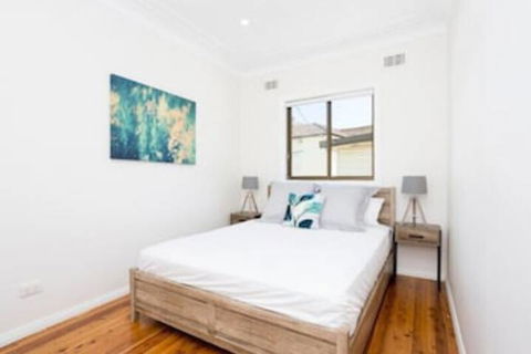 EJ Homes At The Entrance - Holiday Byron Bay 1
