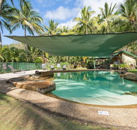 Hamilton Island Vacation Rentals - Holiday Byron Bay