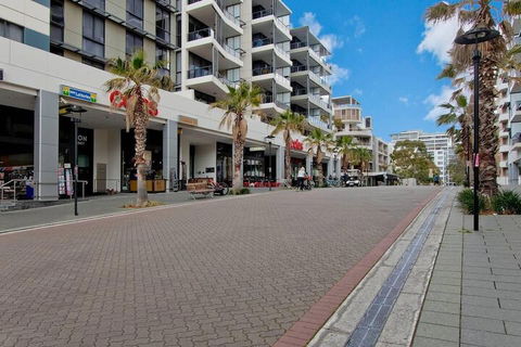 Ample Space In This 1 Bed Apt Also With Pool / Gym - Holiday Byron Bay 1