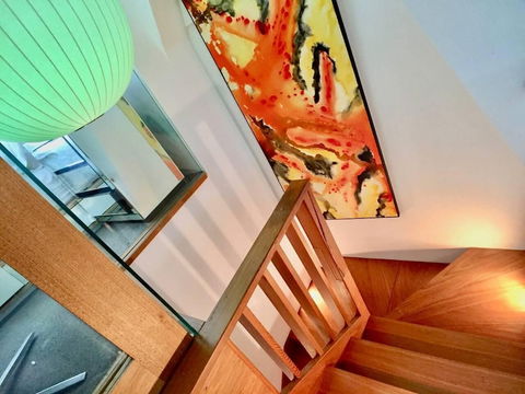 3 Storey Home Close Walk To Fox Studios SCG & City - Holiday Byron Bay 3