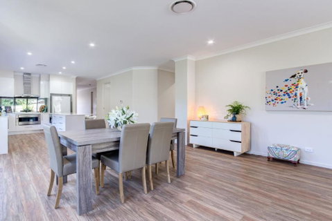 59 Banksia Avenue Coolum Beach Pet Friendly Linen Included 500 BOND - Holiday Byron Bay 3