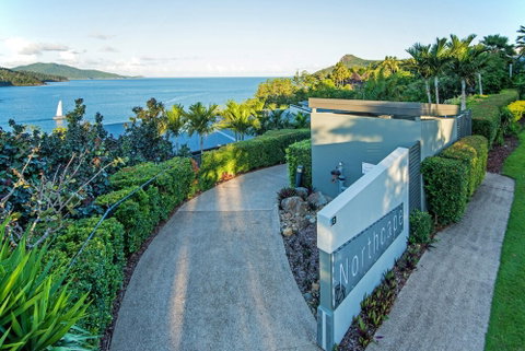 Northcape 1 Ocean Front 4 Bedroom Pool - Holiday Byron Bay 0