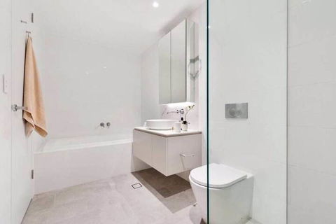 Brand New Lux Water View 3bd With Parking - Holiday Byron Bay 6