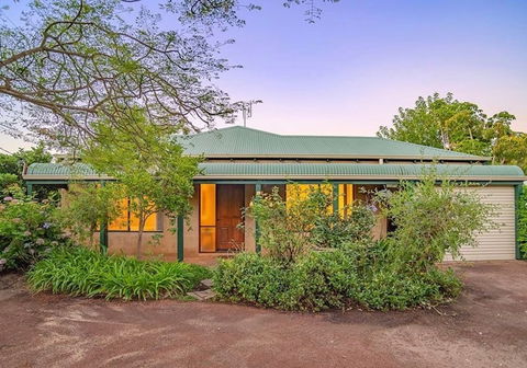 Hakea Haven - Dunsborough - Holiday Byron Bay 2