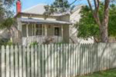 Ambiente Cottage Pet & Family Friendly - Holiday Byron Bay 0