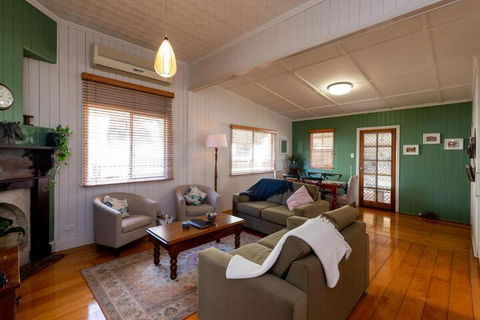 Ambiente Cottage Pet & Family Friendly - Holiday Byron Bay 3