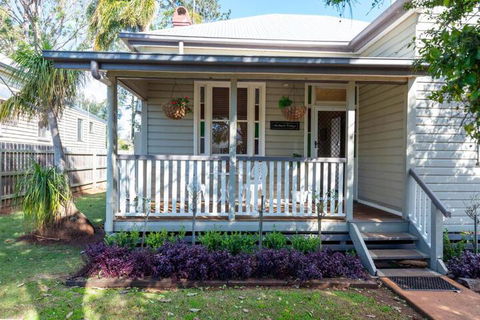 Ambiente Cottage Pet & Family Friendly - Holiday Byron Bay 2