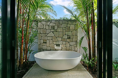 ESPRIT 2 PALM COVE BRAND NEW - Holiday Byron Bay 5