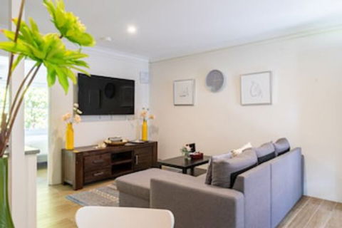 Lotus Stay Manly - Apartment 631 - Holiday Byron Bay 0