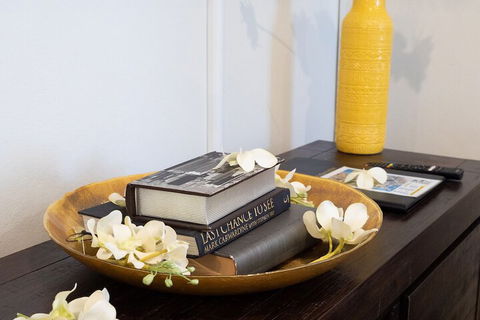 Lotus Stay Manly - Apartment 631 - Holiday Byron Bay 2