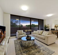 HomeHotel Spacious Luxury Apt Next to Shopping - Holiday Byron Bay