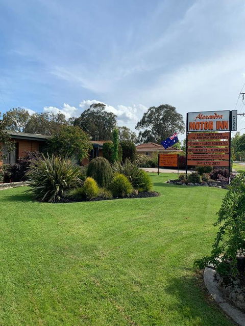 Alexandra Motor Inn Victoria Aus - Holiday Byron Bay 5