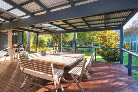 Family Friendly Holiday Haven - Holiday Byron Bay 0