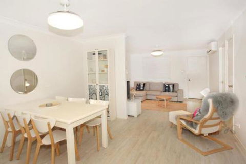 Unit 1 / 14 Tamarindus Street Marcoola Beach Pet Friendly 300 BOND Linen Supplied - Holiday Byron Bay 2