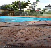 Boulevard Motor Inn - Holiday Byron Bay