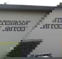 Statesman Hotel