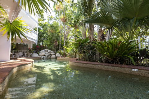The White House Port Douglas - Holiday Byron Bay 2