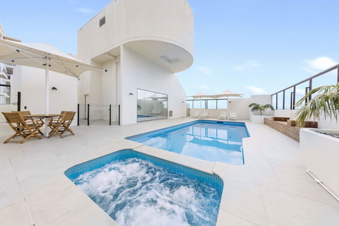 Waldorf Sydney Serviced Apartments - Holiday Byron Bay 1