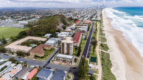 Miami Beachside Holiday Apartments - Holiday Byron Bay 0