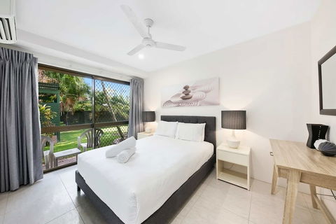Unit 01 The Noosa Apartments - Holiday Byron Bay 6