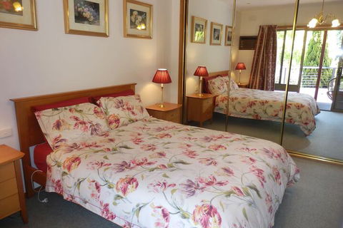 Mast Gully Gardens Bed & Breakfast - Holiday Byron Bay 4