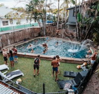 Calypso Inn Backpackers Resort Hostel - Holiday Byron Bay