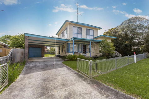 HOLIDAY On NAUTILUS INVERLOCH - Holiday Byron Bay 1