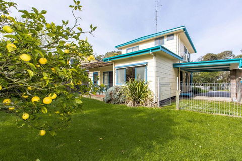 HOLIDAY On NAUTILUS INVERLOCH - Holiday Byron Bay 5