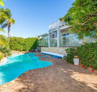 Resort style Home - Holiday Byron Bay
