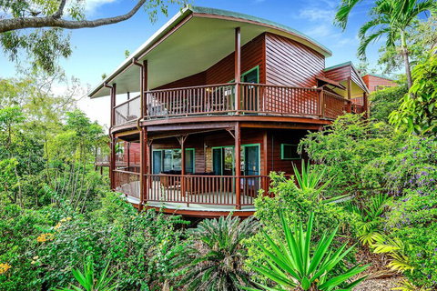 Casuarina Cove Apartments - Holiday Byron Bay 1